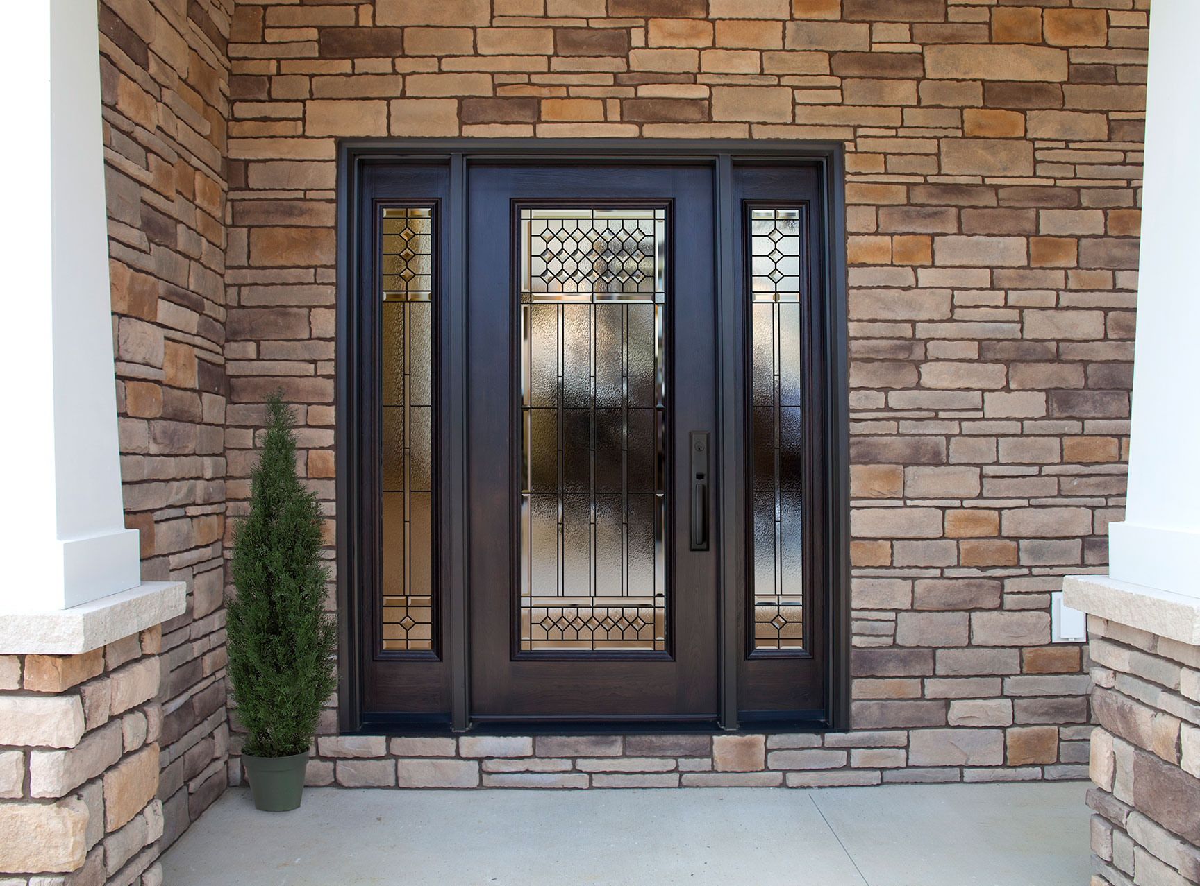 6 Benefits of Choosing Fiberglass Entry Doors for Your Home - Graboyes ...